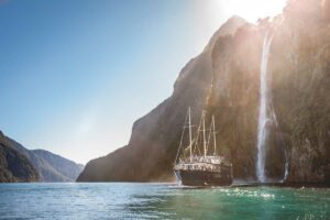 milford sound new zealand escorted tours