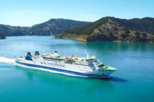 interislander ferry New Zealand itinerary 3 weeks